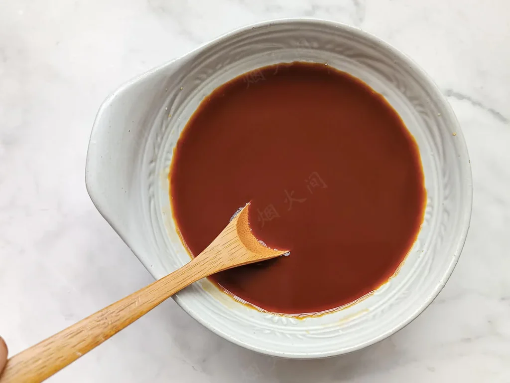 Garlic Scapes Stir-Fry with Egg and Wood Ear Mushrooms