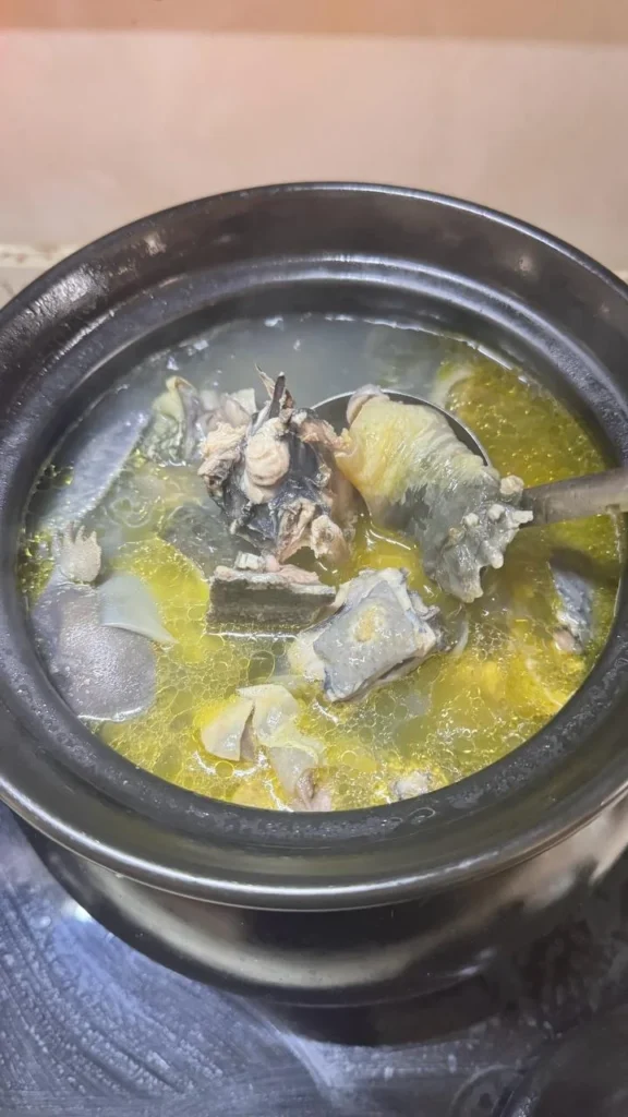 Farewell My Concubine Soup (Black Chicken & Turtle Stew)