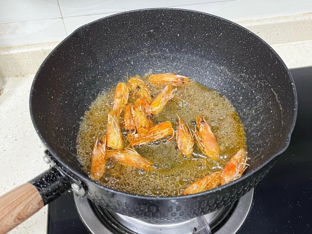 Three-Fresh Mushroom Soup