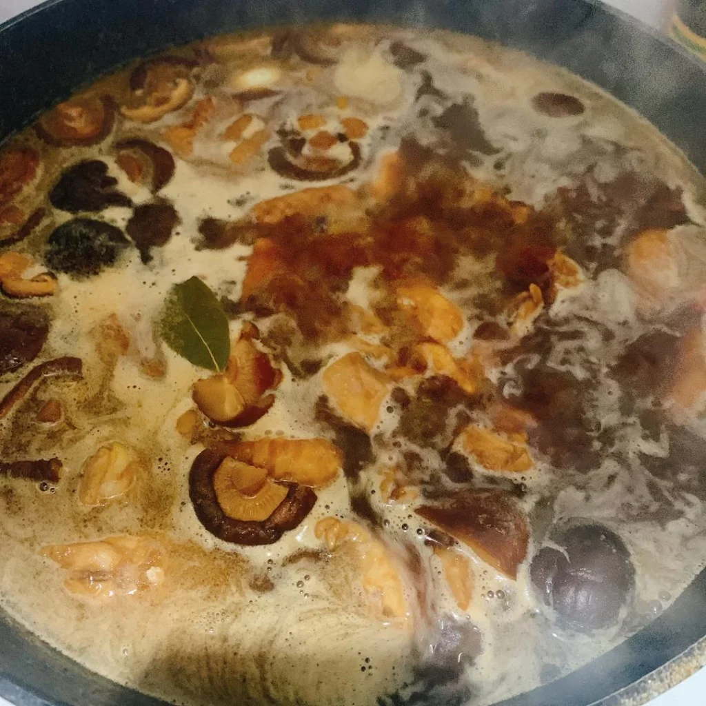 Huang Men Chicken Rice (Braised Chicken with Rice)