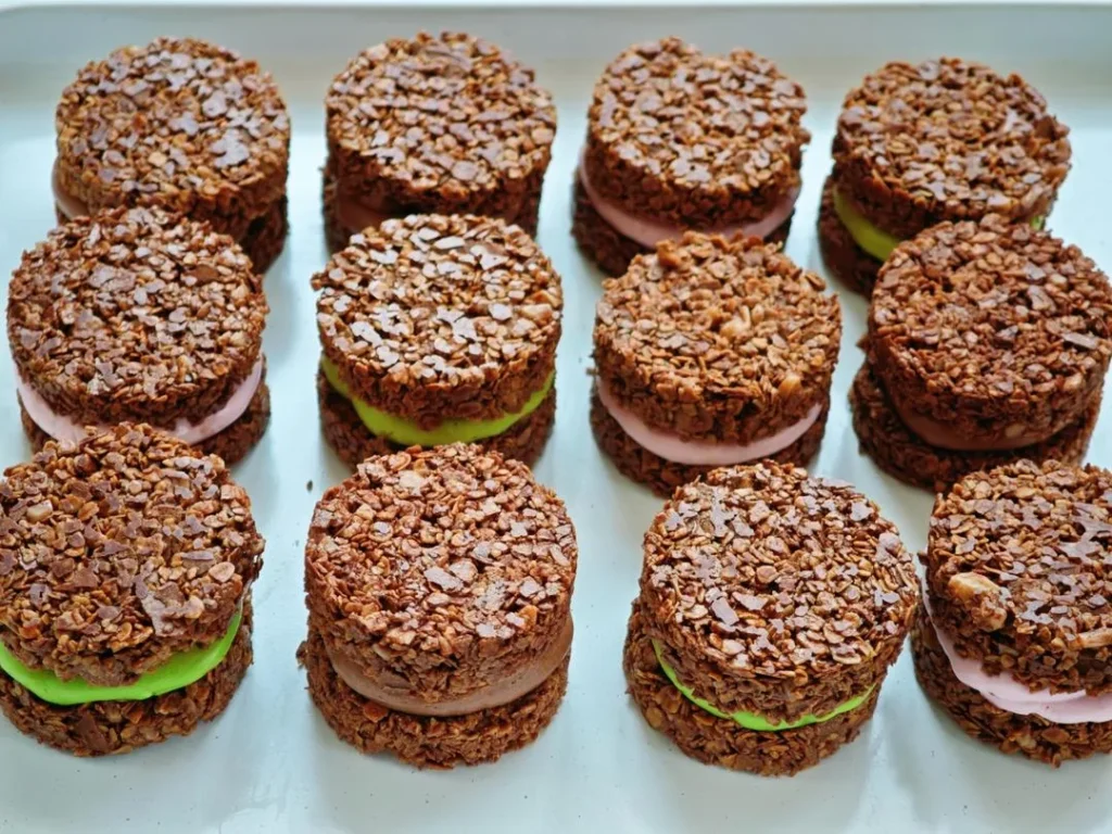 Crispy Chocolate Oat Sandwich Cookies with Cream Cheese Filling