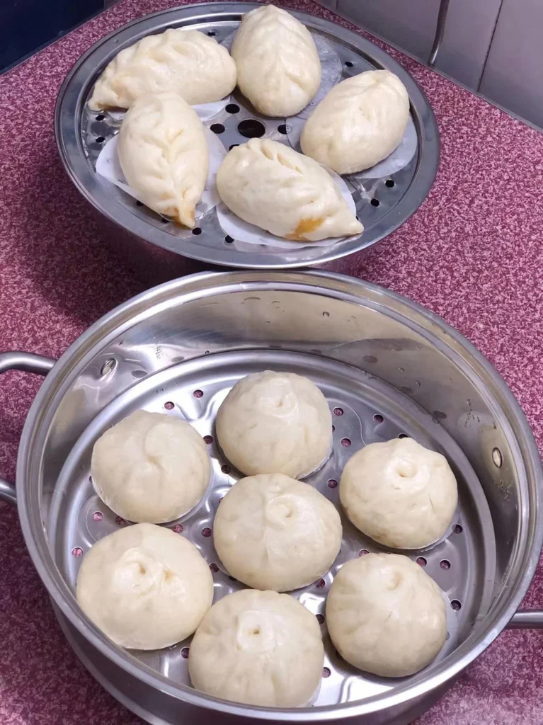 Pickled Mustard Greens and Pork Steamed Buns