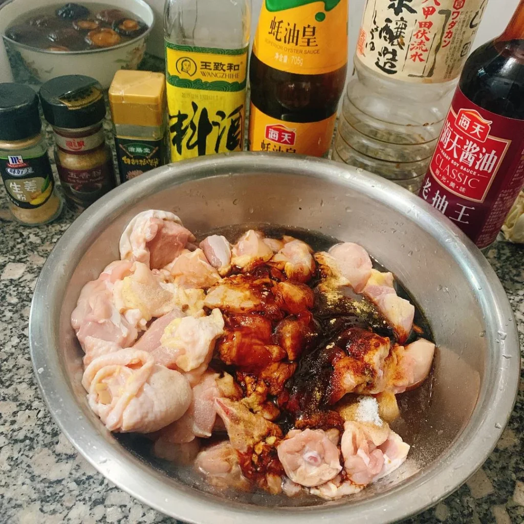 Huang Men Chicken Rice (Braised Chicken with Rice)