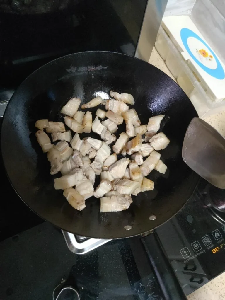 Braised Pork Belly with Potatoes (Not Greasy at All)