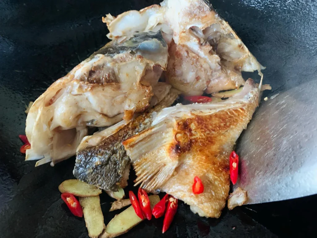 Fish Head Tofu Soup (Small Batch)