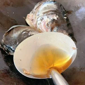 Black Tofu Pudding & Fish Head Casserole (River Fresh Soup)