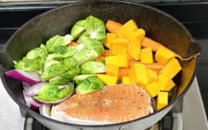 Low-Fat Salmon & Vegetable Medley