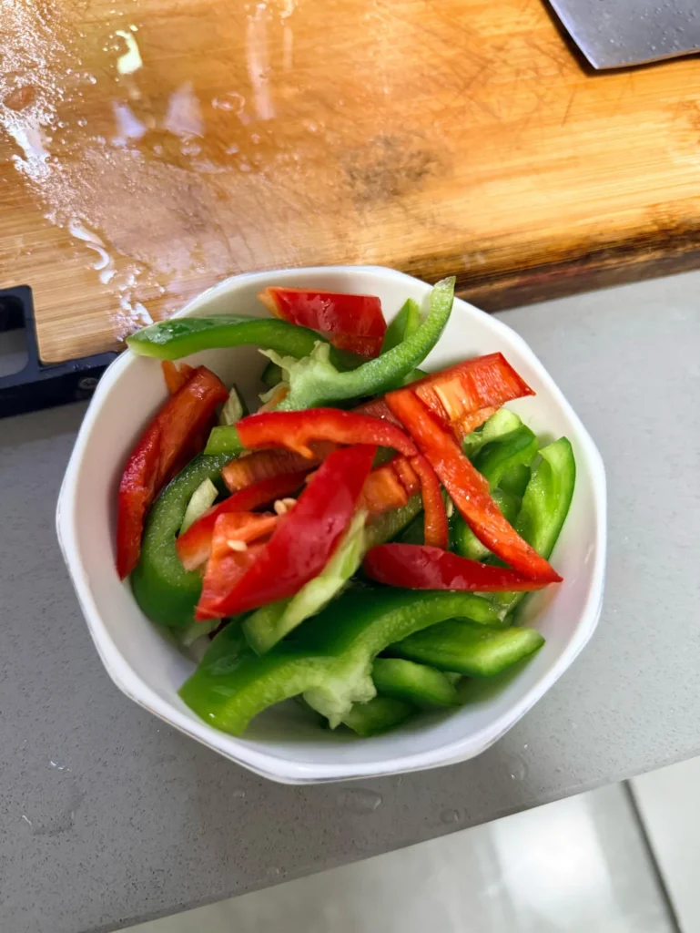 Stir-fried Beef with Bell Peppers