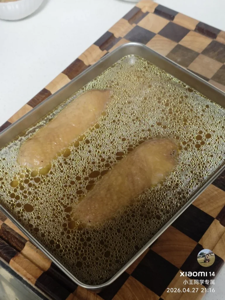 Cold-Served Chicken Roll