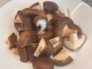 Mushroom and Chicken Stir-Fry (Quick & Easy)