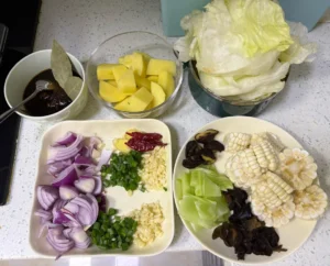 Chicken Feet and Crab Clay Pot Stew