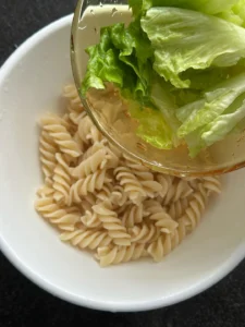 Super Delicious Low-Calorie Tuna, Egg & Cucumber Pasta Salad