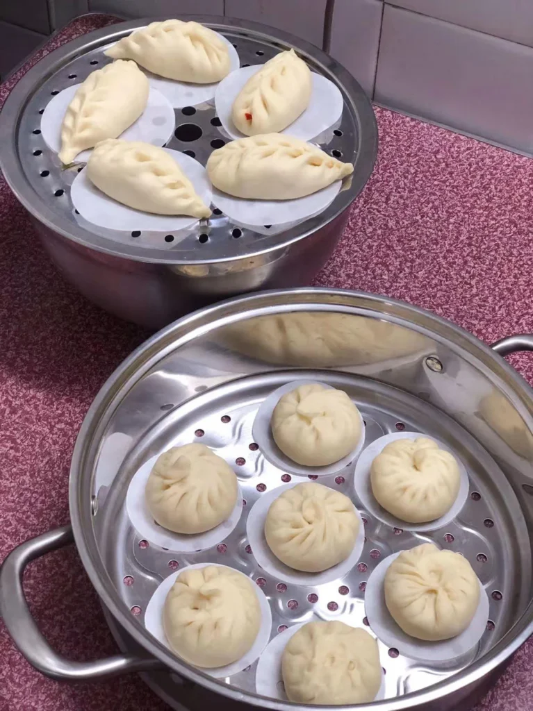 Pickled Mustard Greens and Pork Steamed Buns