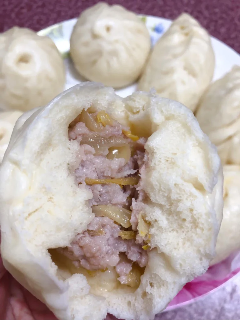 Pickled Mustard Greens and Pork Steamed Buns