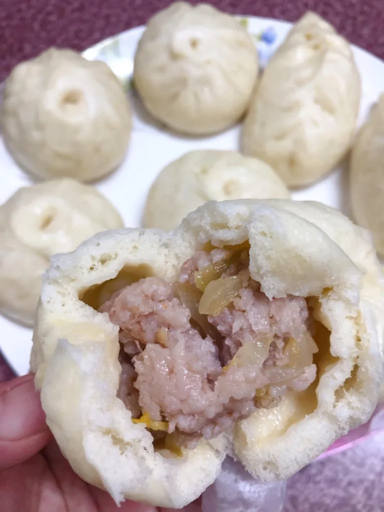 Pickled Mustard Greens and Pork Steamed Buns