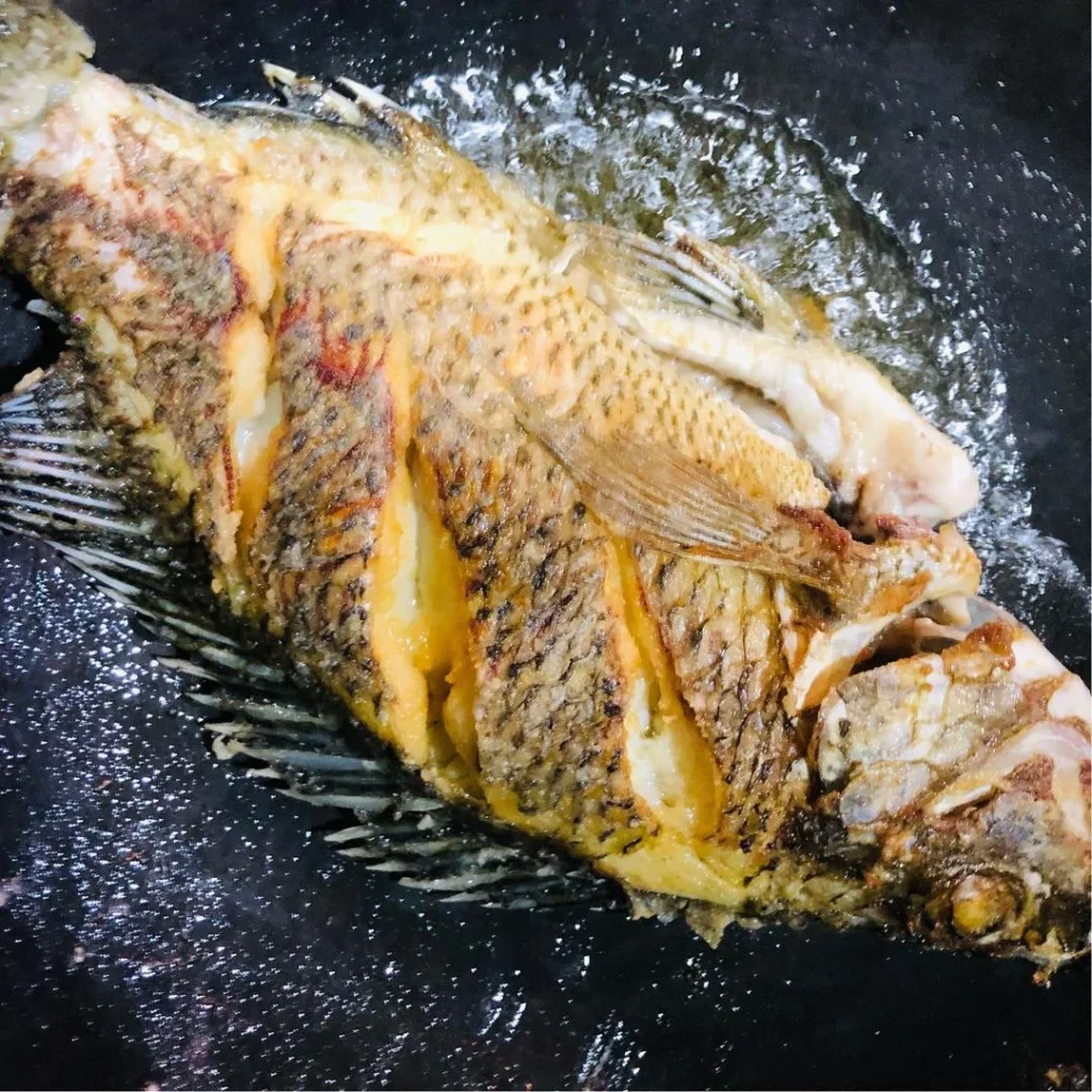 Tips for Pan-Frying Fish Without Breaking the Skin