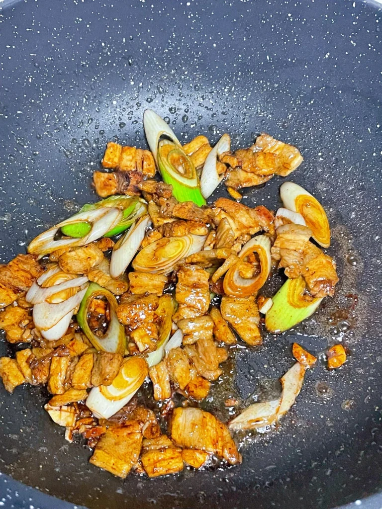 Scallion Stir-fried Pork Belly