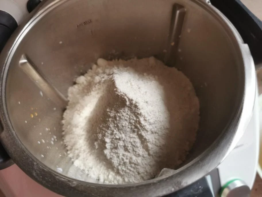 Old-Fashioned Bread — A Taste of Childhood (Thermomix Version)