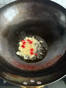 Stir-fried Bean Sprouts with Ham (Rice-Stealing Side Dish)