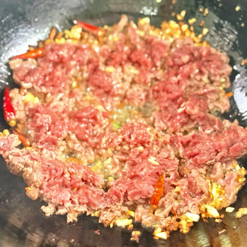 Stir-Fried Beef with Mint