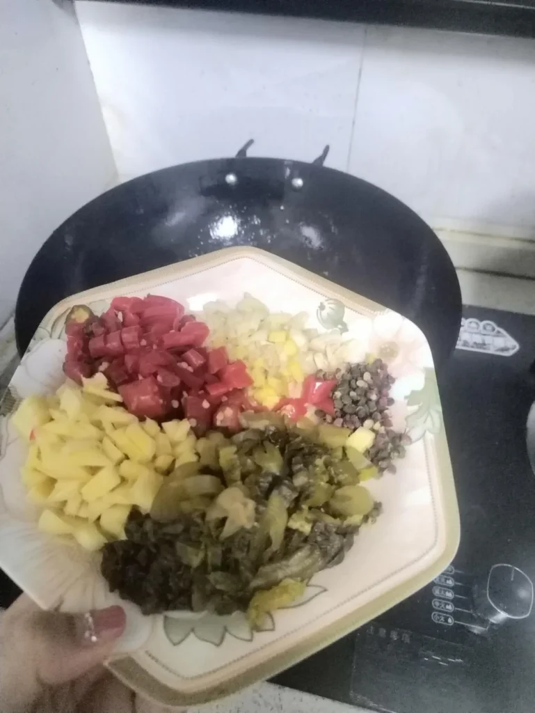 Home-Style Pickled Pepper & Scallion Crucian Carp