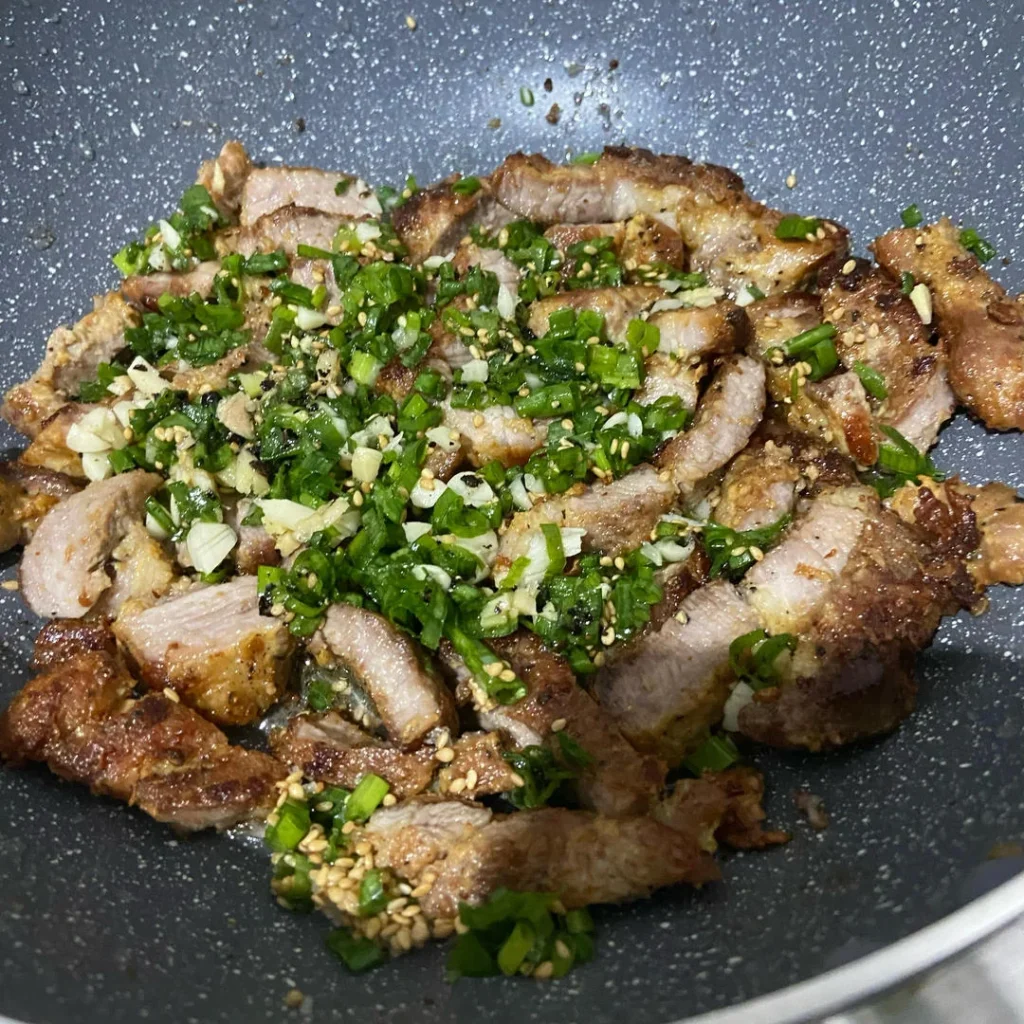 Scallion Salt Pork Collar
