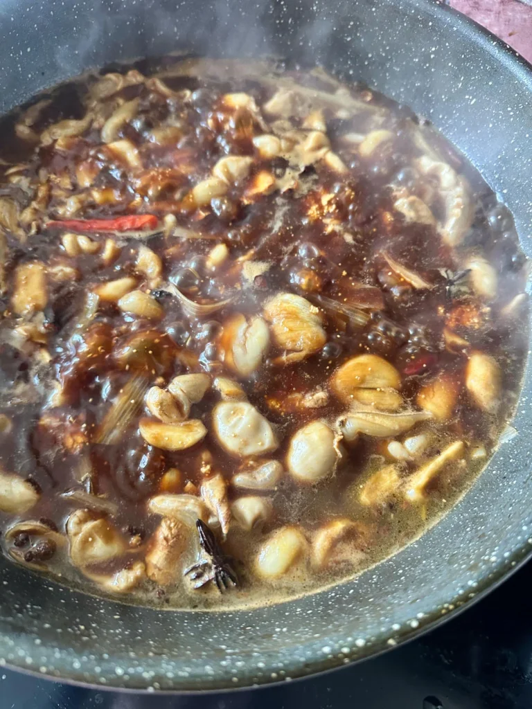 Home-Style Braised Fish Roe and Swim Bladder