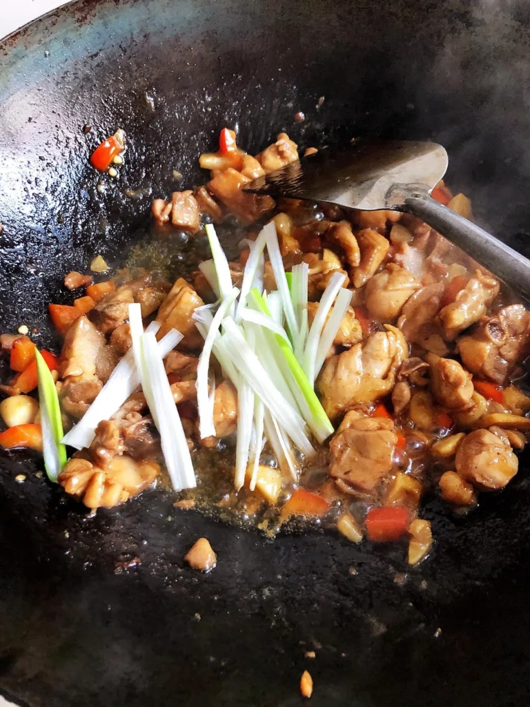 Home-Style Stir-Fried Chicken