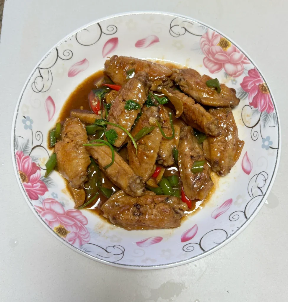 100 Home-Style Dishes Collection