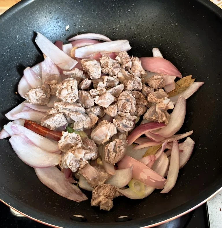 Braised Lamb (100 Home-Style Dishes)