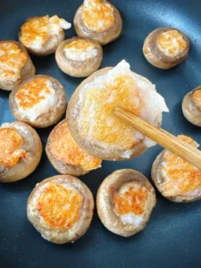 Button Mushrooms Stuffed with Shrimp Paste