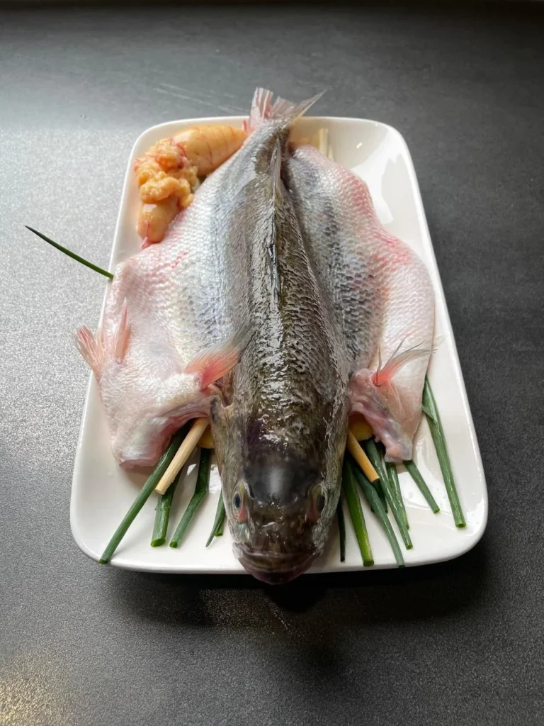 10-Minute Steamed Sea Bass (with Fish Cutting Guide)