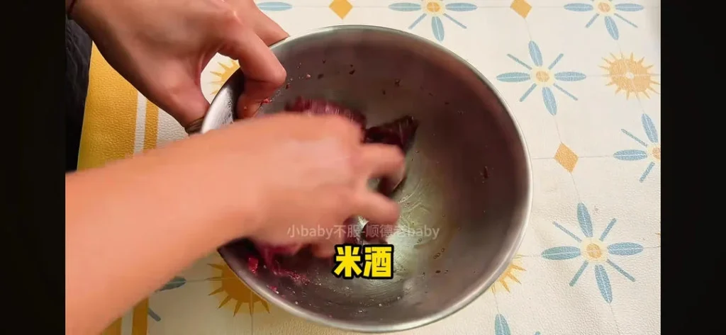 Cantonese-Style Marinated Beef (Tender & Crispy Stir-Fry)