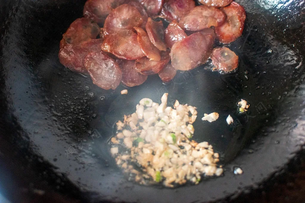 10-Minute Stir-Fried Choy Sum with Chinese Sausage and Egg