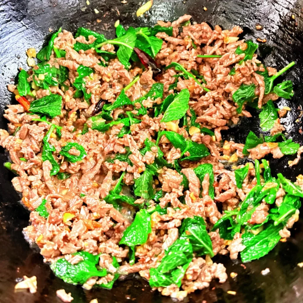 Stir-Fried Beef with Mint
