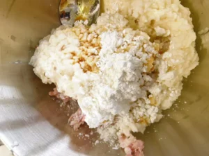 Steamed Yam and Pork Meatballs