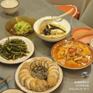 Cold-Served Chicken Roll