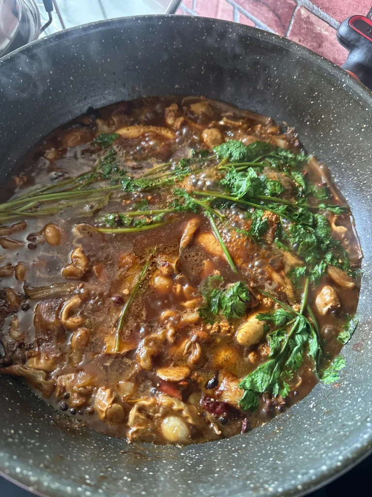 Home-Style Braised Fish Roe and Swim Bladder