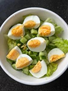 Super Delicious Low-Calorie Tuna, Egg & Cucumber Pasta Salad