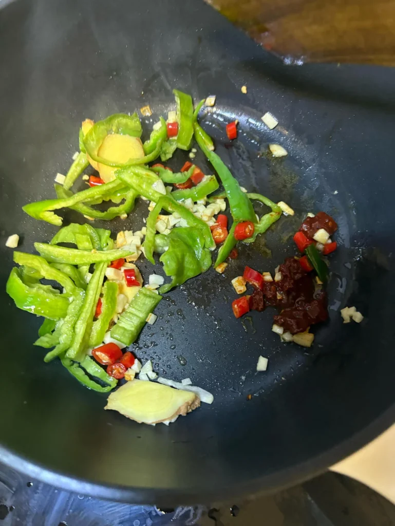 Squid Braised Noodles