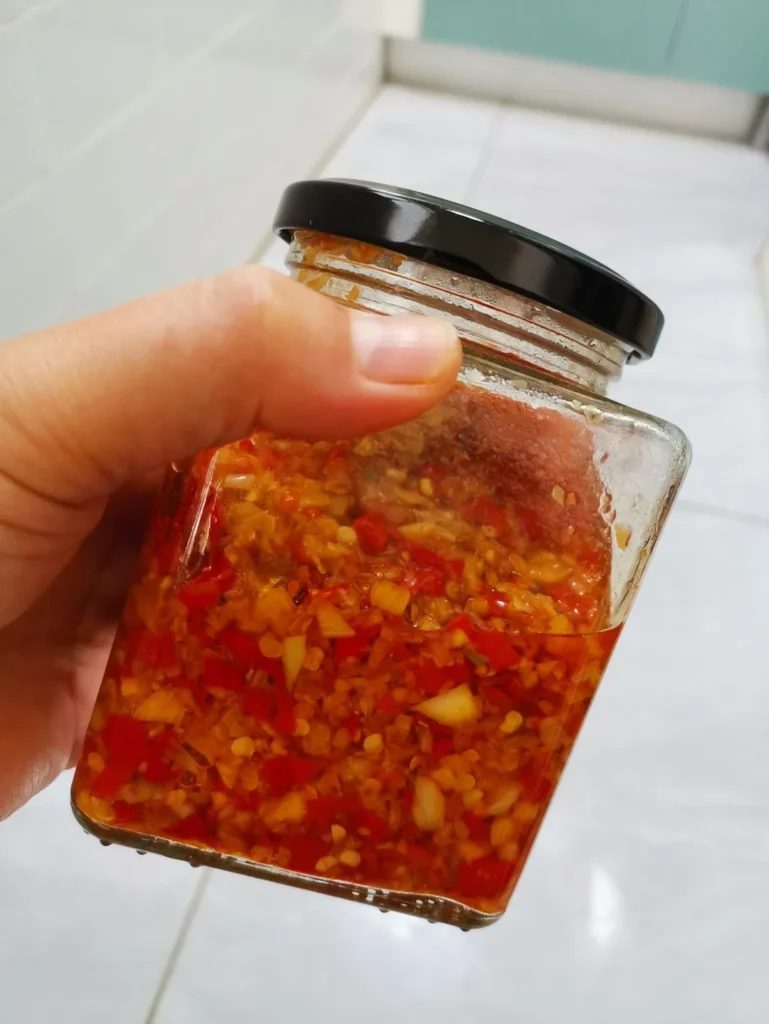 Homemade Garlic Chili Sauce – Restaurant Style