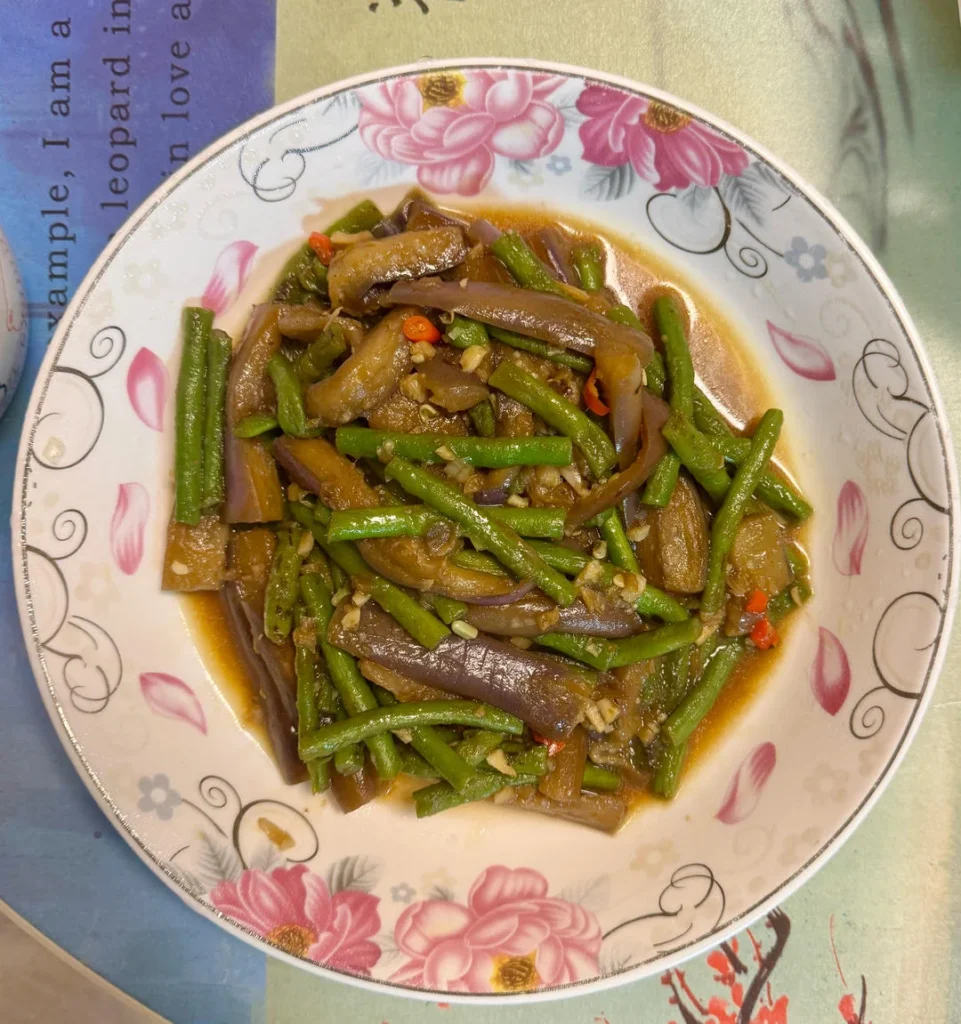 100 Home-Style Dishes Collection