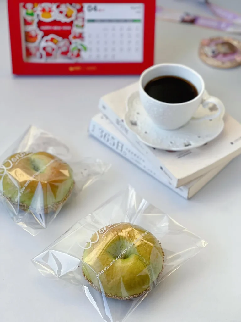 Pistachio Salted Milk Bagels