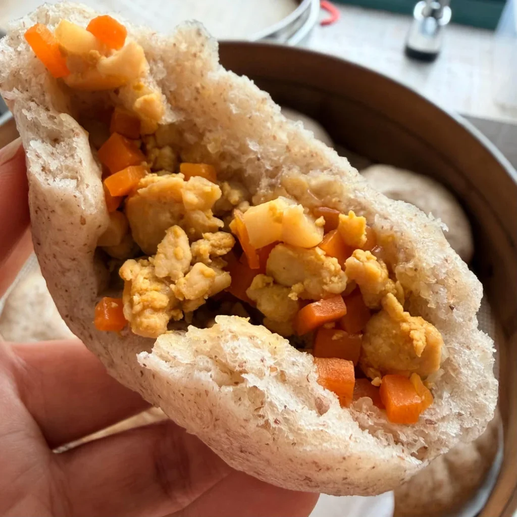 Healthy Steamed Chicken Buns with Mushroom and Carrot