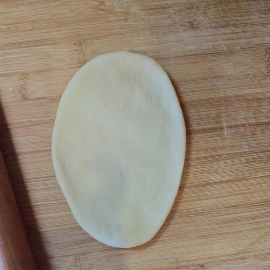 Cat’s Home Bakery ~ Caterpillar Bread