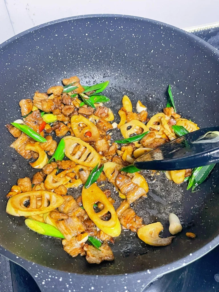 Stir-Fried Pork Belly with Spring Bamboo Shoots