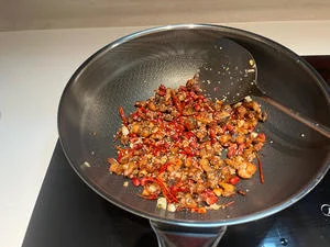 Spicy Diced Chicken (La Zi Ji Ding)