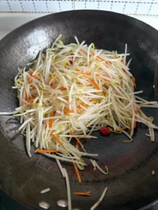 Stir-fried Bean Sprouts with Ham (Rice-Stealing Side Dish)