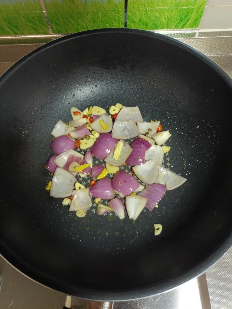 Tender Tofu and Sea Bass Clay Pot