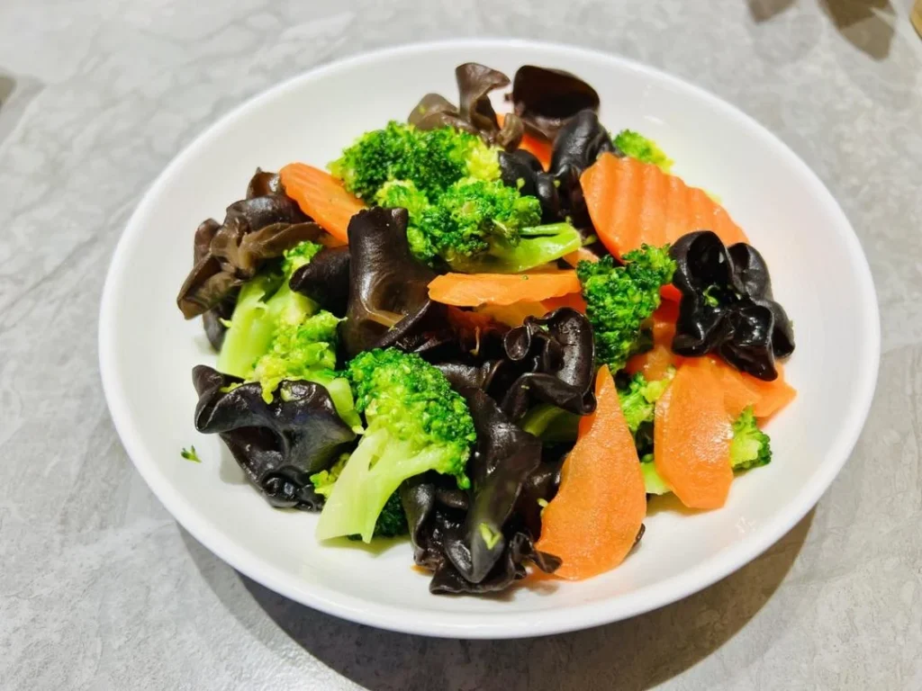 40 Vegetarian Home-Style Dishes Collection